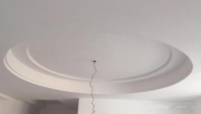 请木工师傅做的餐厅圆顶装修 这个吊顶花2000块钱值吗