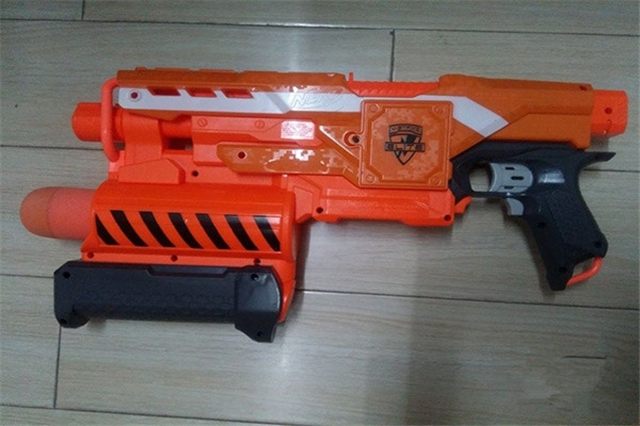 射钉枪怎么用