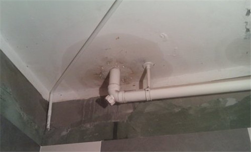 卫生间漏水 卫生间漏水