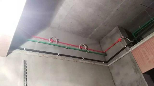 水电线铺设不开槽也能做 我们一起来学习一下吧