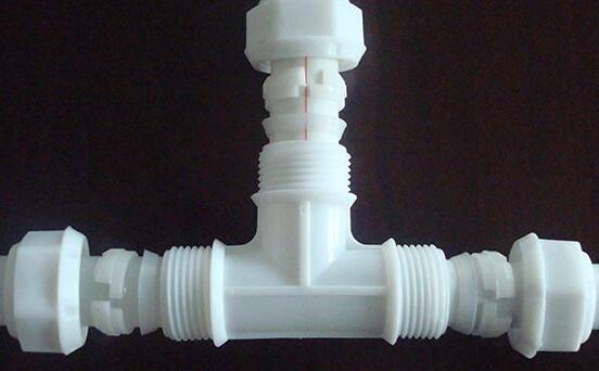 水管接头漏水用什么胶 水管接头漏水怎么补救 水管接头漏水用什么胶 水管接头漏水怎么补救