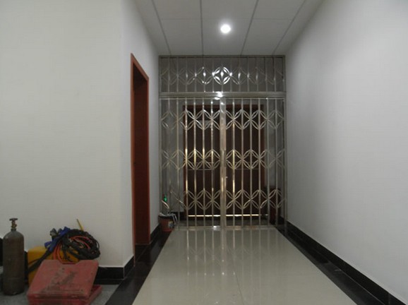 不锈钢拉闸门 不锈钢拉闸门