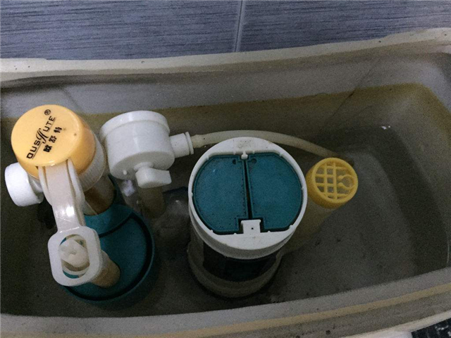 马桶漏水维修怎么修