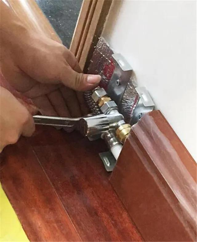 暖气片和地暖快被淘汰了,新的取暖方式却是这么不起眼……