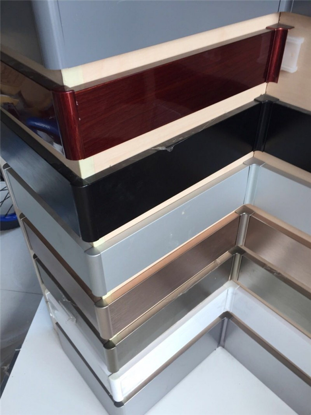 铝合金踢脚线的优点