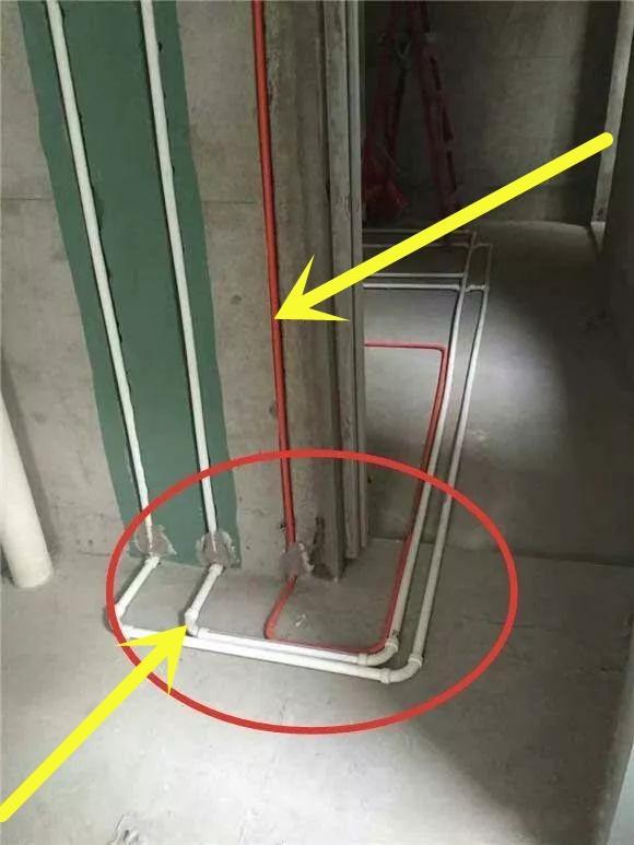 水管走顶为什么不好 这几点大家一定要知道! 水管走顶为什么不好 这几点大家一定要知道!