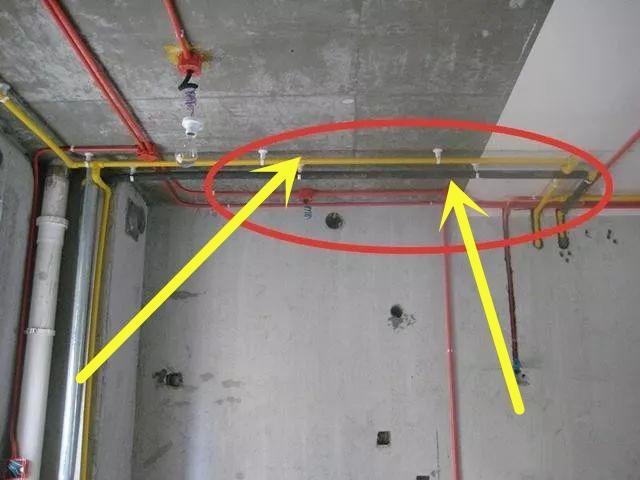 水管走顶为什么不好 这几点大家一定要知道! 水管走顶为什么不好 这几点大家一定要知道!