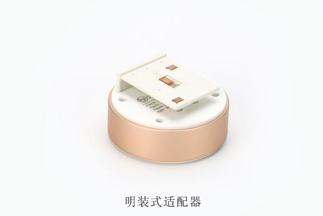 新房装修你们还在用老式插座吗 现在都流行这种插座了