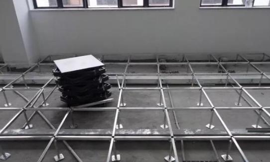 铺瓷砖不用水泥沙子的方法 这两种具体怎么操作呢? 铺瓷砖不用水泥沙子的方法 这两种具体怎么操作呢?