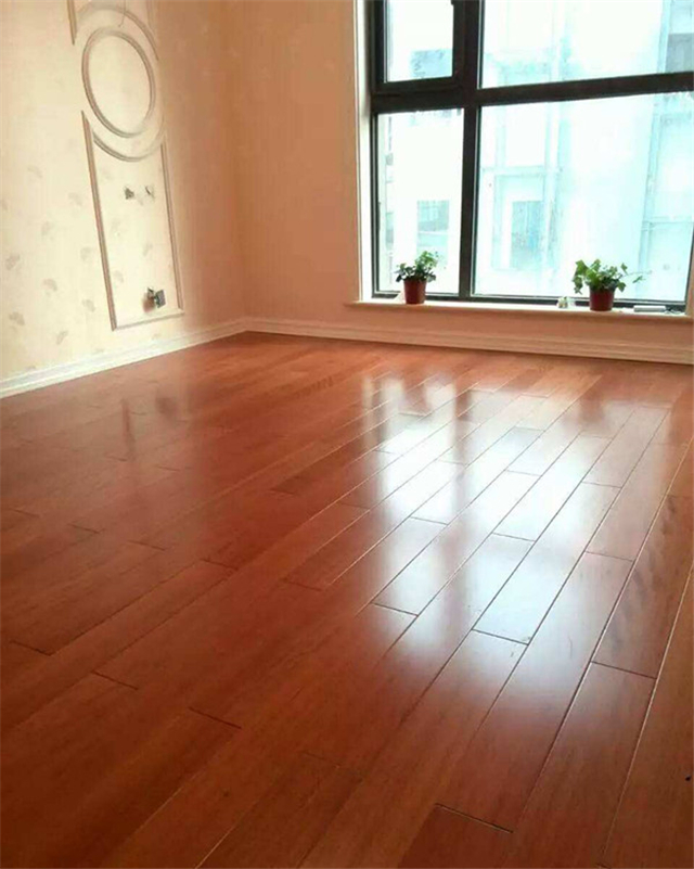 自己如何安装踢脚线