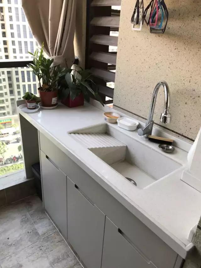 老师傅说阳台做洗衣池也有讲究,总结了13条建议,实在是很实用!