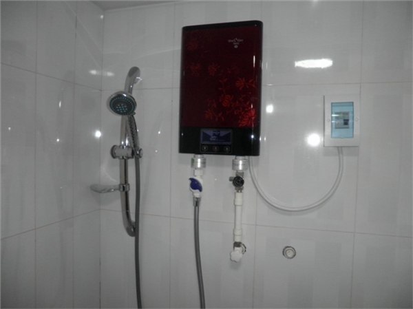 即热式热水器