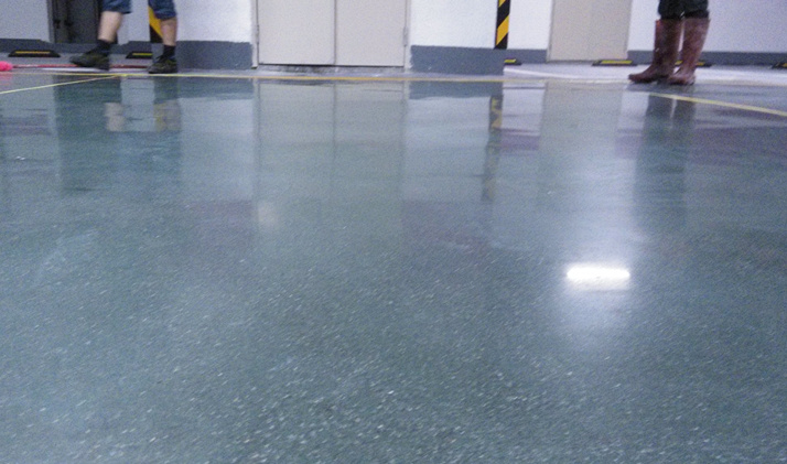 金刚砂耐磨地坪