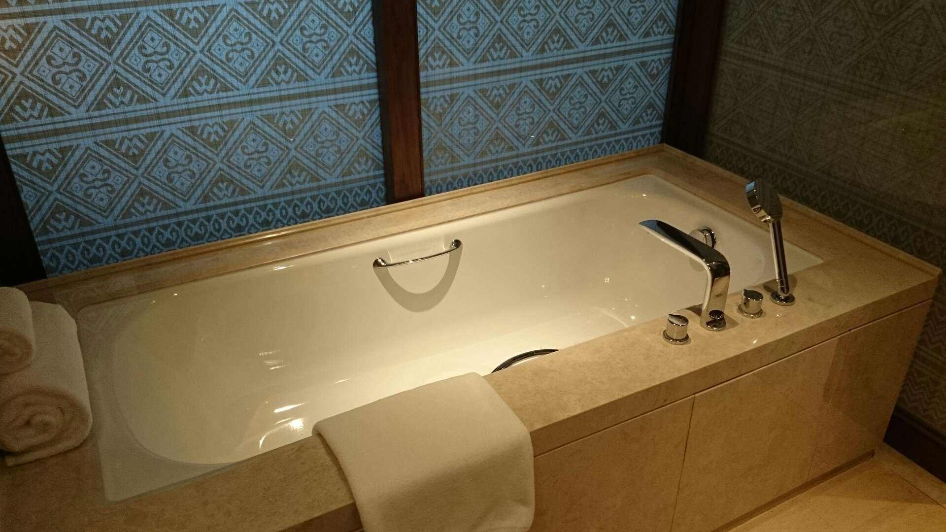 浴缸下水道堵了怎么办 这些方法很实用