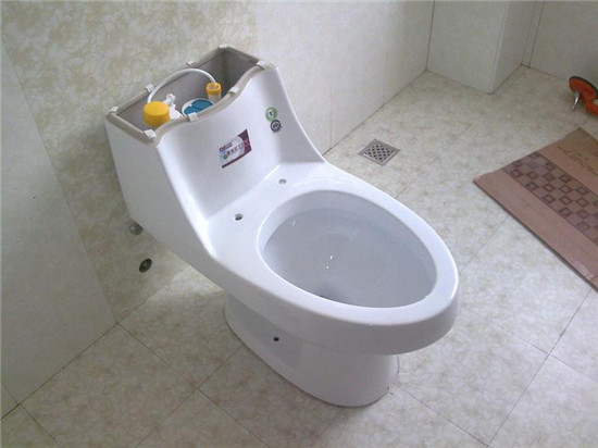 安装马桶法兰