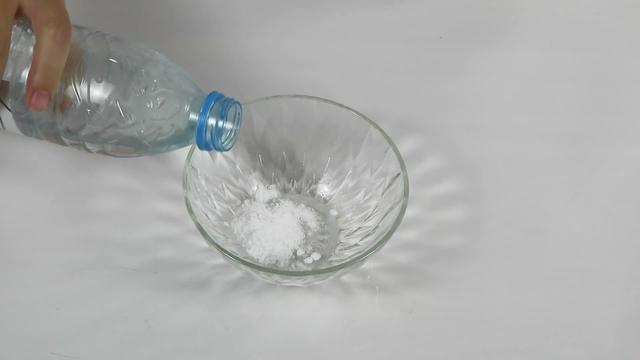 水龙头生锈如何去除 水龙头生锈如何去除