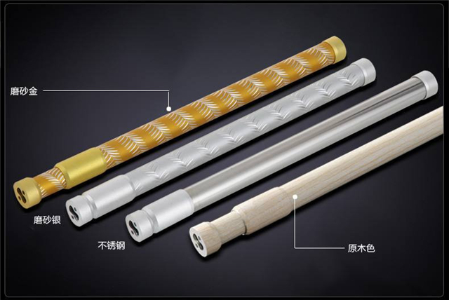 衣柜伸缩挂衣杆怎么装