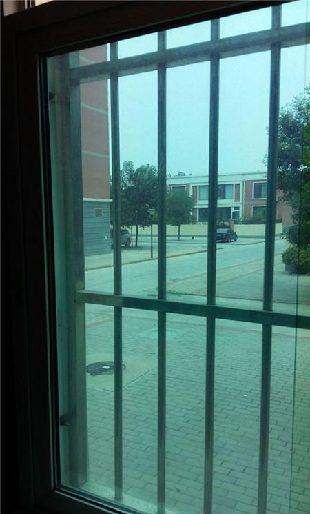 窗户膜怎么贴