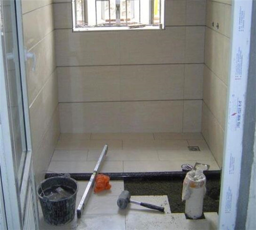 卫生间漏水 卫生间漏水