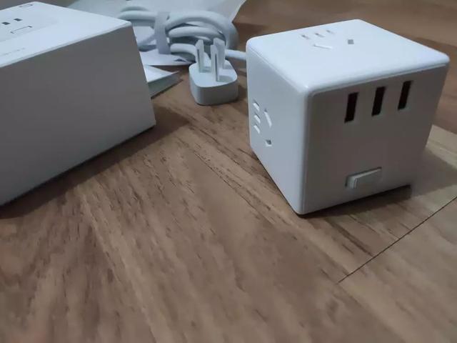 插座 插座