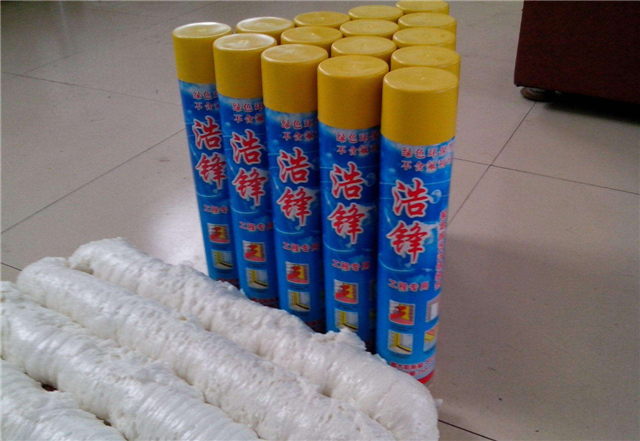 聚氨酯泡沫填充剂