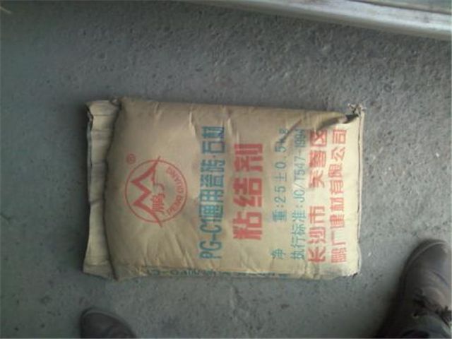 瓷砖粘接剂的特点