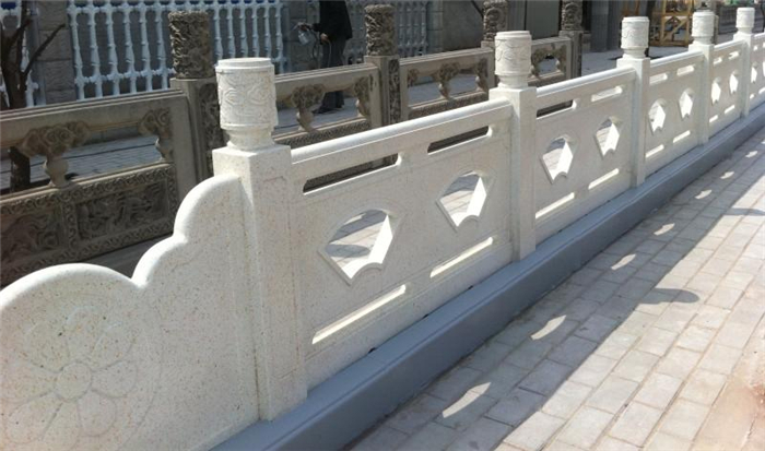 石栏杆