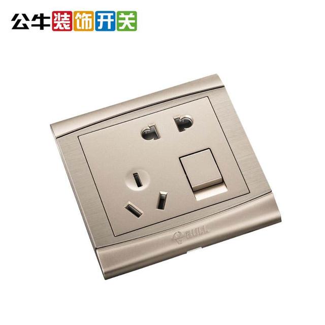 网友评选开关插座的5大品牌!有品牌成功逆袭,有的让人意外