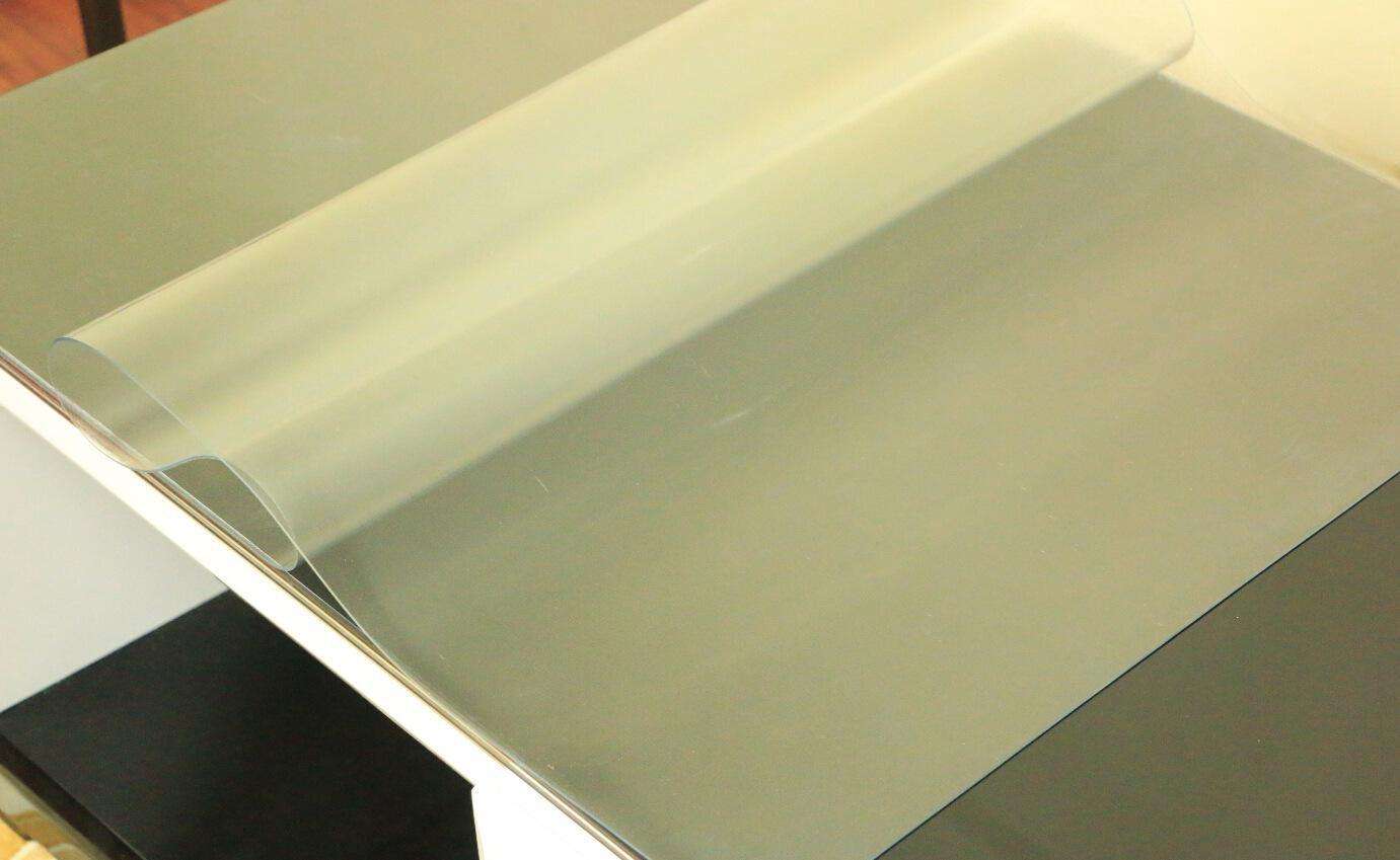 水晶板和软玻璃的区别 水晶板和软玻璃的作用
