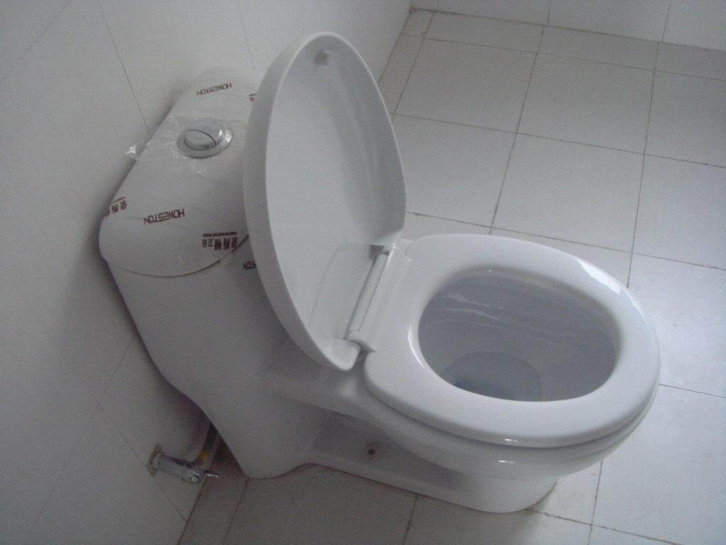 安装马桶用什么胶 安装马桶用胶注意