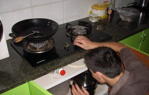 煤气灶