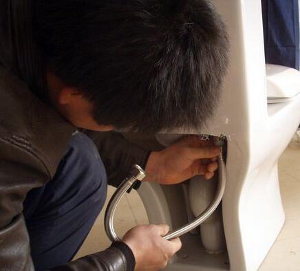 如何自己安装马桶 如何自己安装马桶