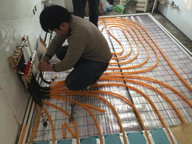 房屋铺设地暖为什么不热 来看看问题出现在哪里