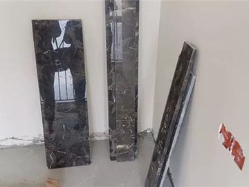 实拍厨房门槛石安装 泥瓦师傅这技术太赞了！