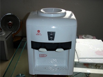 家用饮水机漏水是什么原因 饮水机漏水维修方法